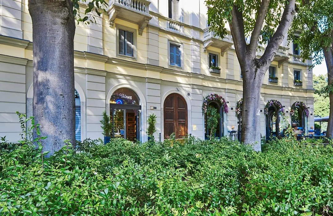 Sempione Luxury Suite - Exclusive Apartment-1